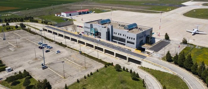 Tekirdağ Merkez Atatürk Çorlu Havalimanı Uzaklık